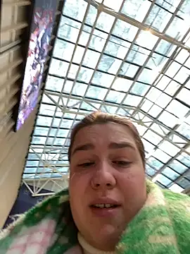 SuzieMurray online show from January 7, 9:18 am