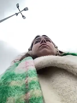 SuzieMurray online show from February 28, 8:20 am