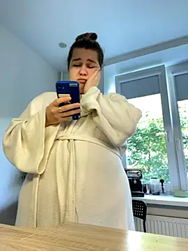 SuzieMurray online show from September 19, 10:27 am