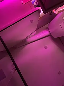 SuzieMurray online show from November 28, 7:11 am