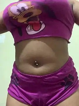 nanaypretinha online show from December 18, 2:53 am