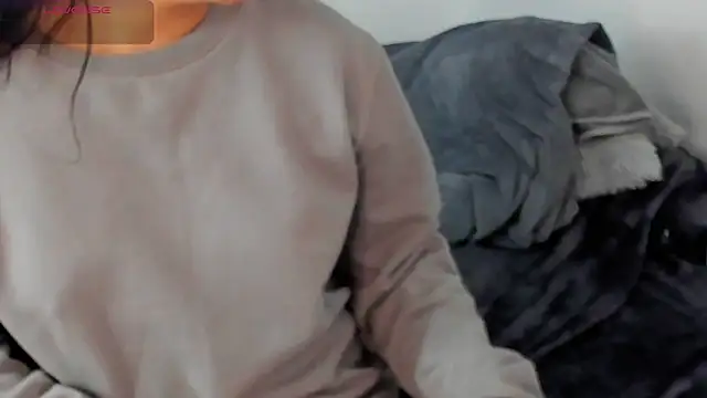 Snapshot of lorymoon chatting on December 9, 10:09 pm lorymoon online show from December 9, 10:09 pm