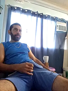 Alsaud1106 online show from May 22, 3:28 pm