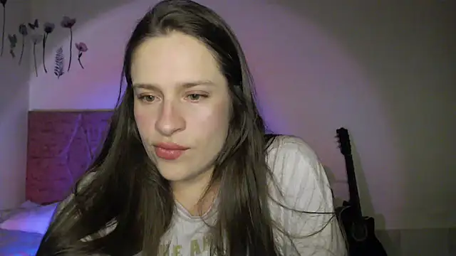 Snapshot of Serenity chatting on September 18, 12:34 am Serenity online show from September 18, 12:34 am