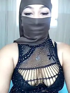 Kendra Kait online show from January 17, 6:02 pm