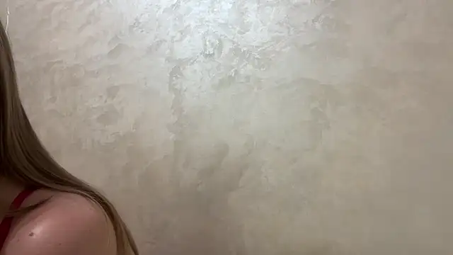 CaitlinaJayne23 online show from December 19, 4:47 pm