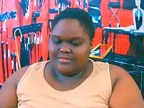 Snapshot of EbonyHotBuns chatting on October 30, 9:44 am EbonyHotBuns online show from October 30, 9:44 am