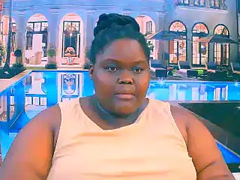 Snapshot of EbonyHotBuns chatting on December 17, 9:21 pm EbonyHotBuns online show from December 17, 9:21 pm