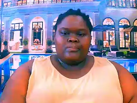 Snapshot of EbonyHotBuns chatting on May 7, 6:52 am EbonyHotBuns online show from May 7, 6:52 am