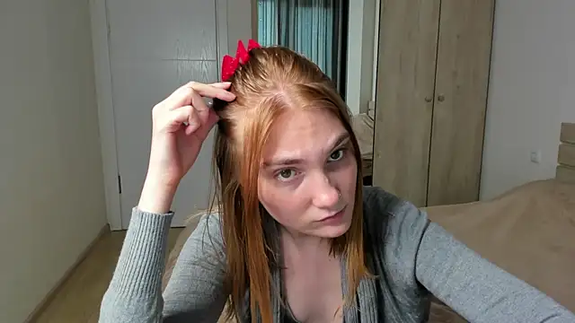 Snapshot of ReddHotPipper chatting on July 28, 3:24 am ReddHotPipper online show from July 28, 3:24 am