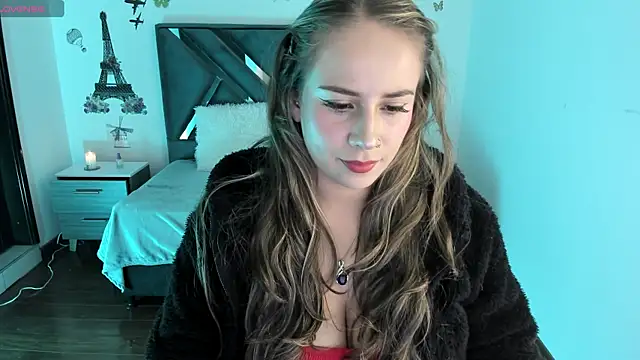 Snapshot of Dana_martinezz chatting on January 19, 3:18 am Dana martinezz online show from January 19, 3:18 am