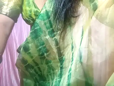 poojaxxx65 online show from February 26, 5:39 pm