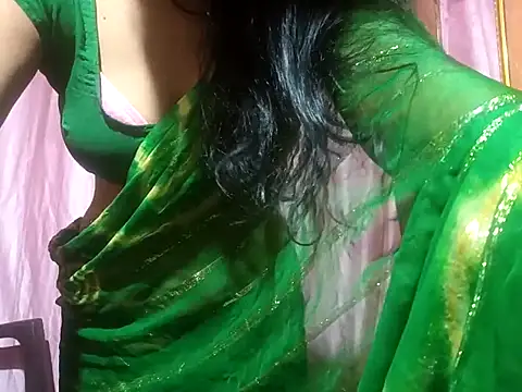 poojaxxx65 online show from March 11, 9:34 am