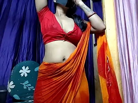 Snapshot of poojaxxx65 chatting on July 8, 8:46 pm poojaxxx65 online show from July 8, 8:46 pm