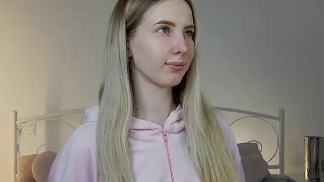 KarnetJ online show from February 12, 2:34 pm