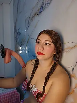 hade cute online show from July 9, 3:27 pm