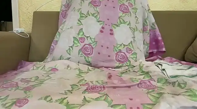 heartqqute26 online show from January 21, 12:50 pm