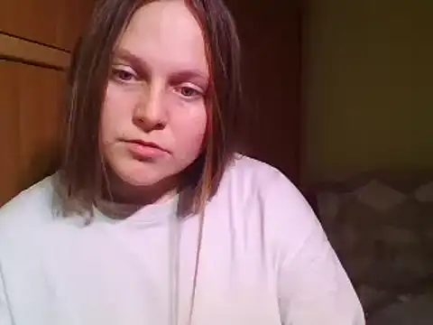 Snapshot of Evasapples chatting on December 22, 5:10 pm Evasapples online show from December 22, 5:10 pm