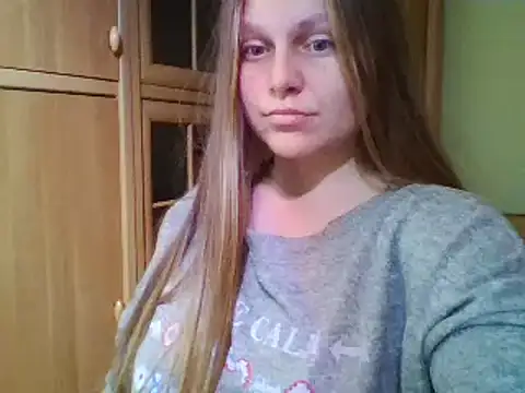 Snapshot of Evasapples chatting on January 23, 8:24 pm Evasapples online show from January 23, 8:24 pm