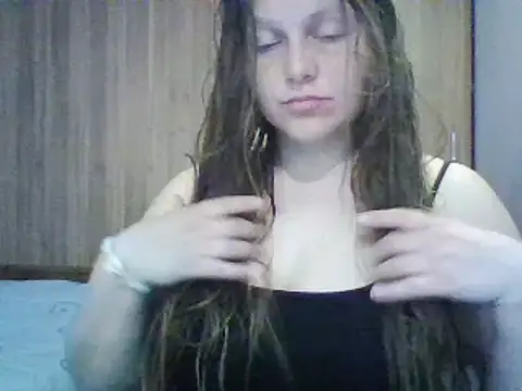 Snapshot of Evasapples chatting on March 21, 11:34 pm Evasapples online show from March 21, 11:34 pm