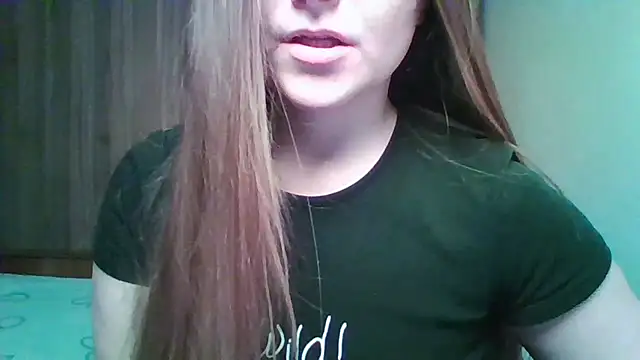 Evasapples online show from February 5, 6:01 pm