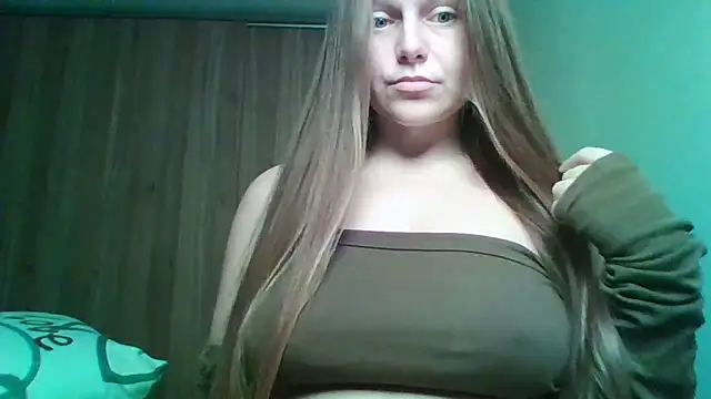 Evasapples online show from February 7, 2:43 pm