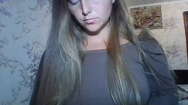 Evasapples online show from July 9, 8:24 pm