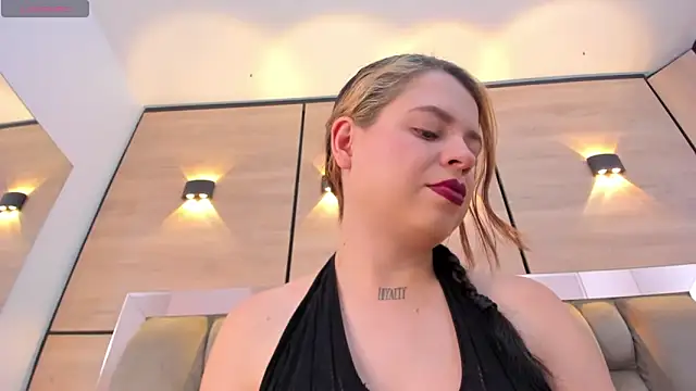 Snapshot of dorothy_vegga chatting on November 24, 4:01 am dorothy vegga online show from November 24, 4:01 am