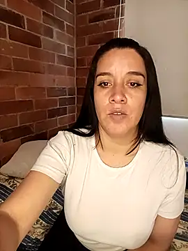 Gabriela squirt02 online show from September 29, 8:57 pm