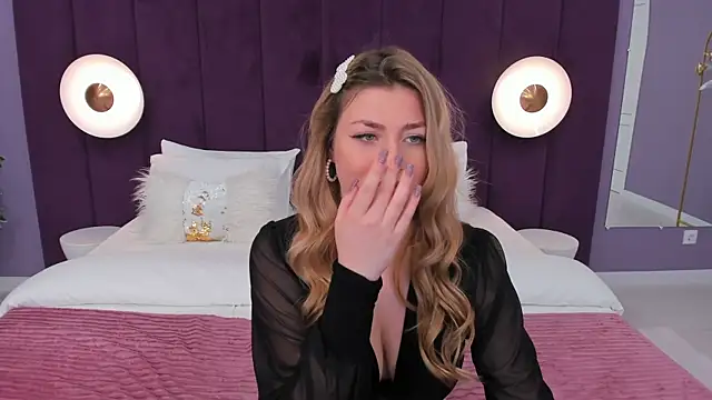 Snapshot of HelenaMorgan chatting on January 11, 6:54 pm HelenaMorgan online show from January 11, 6:54 pm