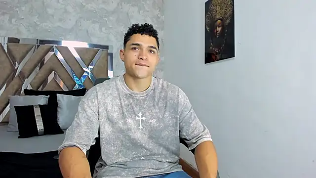 Snapshot of gerson_zt chatting on October 26, 8:37 pm gerson zt online show from October 26, 8:37 pm