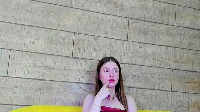 Snapshot of MilanaBalmain chatting on February 10, 8:31 am MilanaBalmain online show from February 10, 8:31 am