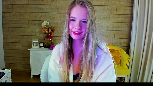 Snapshot of MilanaBalmain chatting on February 27, 1:59 am MilanaBalmain online show from February 27, 1:59 am