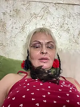 Gardener of Illusions online show from March 11, 1:56 pm