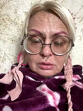 Gardener of Illusions online show from October 8, 12:52 am