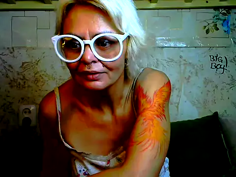 Gardener of Illusions online show from November 20, 10:48 am