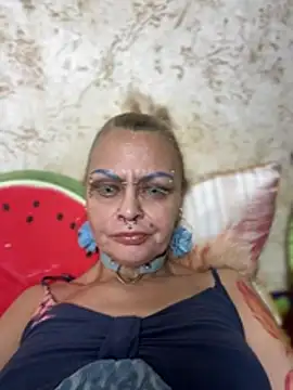 Gardener of Illusions online show from June 17, 1:41 am