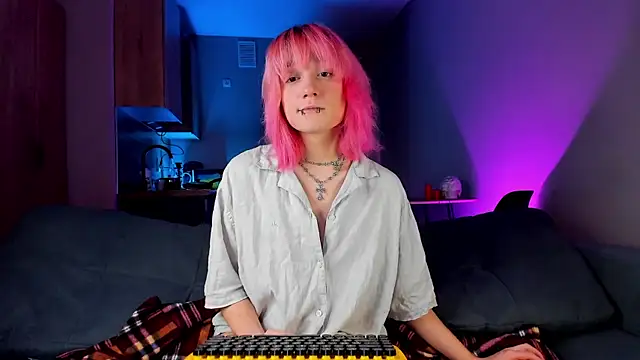 Snapshot of Gregory_Byyrd chatting on January 7, 5:09 pm Gregory Byyrd online show from January 7, 5:09 pm