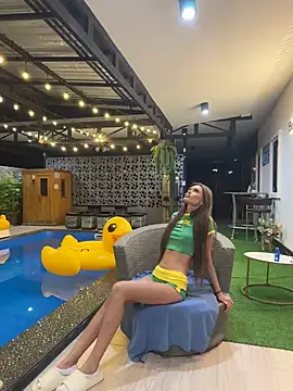 dreamgirls100 online show from December 30, 4:08 pm