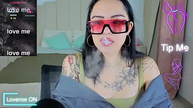 baby  kim online show from December 18, 8:37 pm