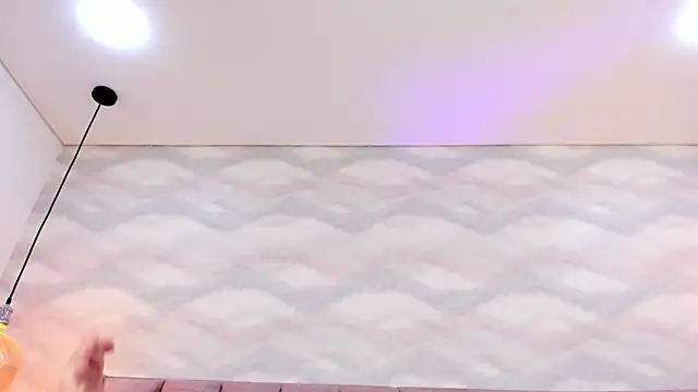 im nika  online show from February 26, 1:08 pm