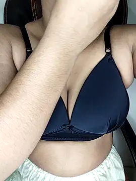 Snapshot of Tapur- chatting on November 8, 2:50 pm Tapur- online show from November 8, 2:50 pm