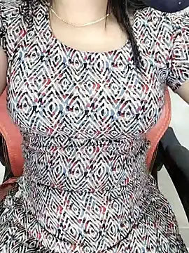 Snapshot of Tapur- chatting on December 1, 2:55 pm Tapur- online show from December 1, 2:55 pm