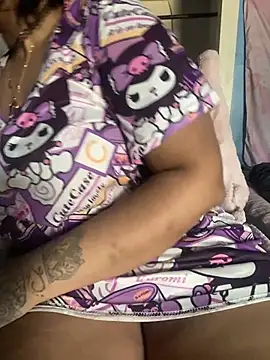 Snapshot of y0urlilgf chatting on January 7, 7:16 pm y0urlilgf online show from January 7, 7:16 pm