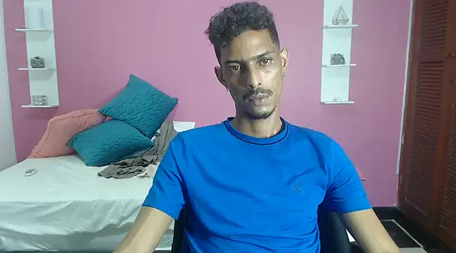 Snapshot of Albertwd420 chatting on December 9, 5:18 am Albertwd420 online show from December 9, 5:18 am