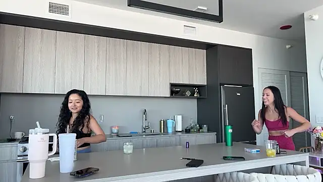 Snapshot of Graciemae_baexx chatting on February 20, 6:57 pm Graciemae baexx online show from February 20, 6:57 pm