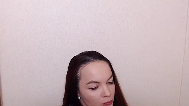 Avylew online show from February 23, 7:28 pm