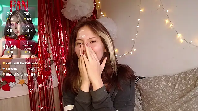 cherrybom969 online show from December 13, 11:02 am