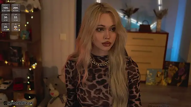 Snapshot of ManiFreyja chatting on March 15, 9:32 pm ManiFreyja online show from March 15, 9:32 pm