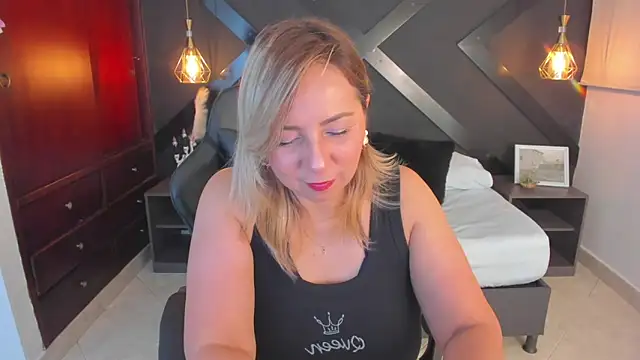 andre soto  online show from November 1, 1:18 am